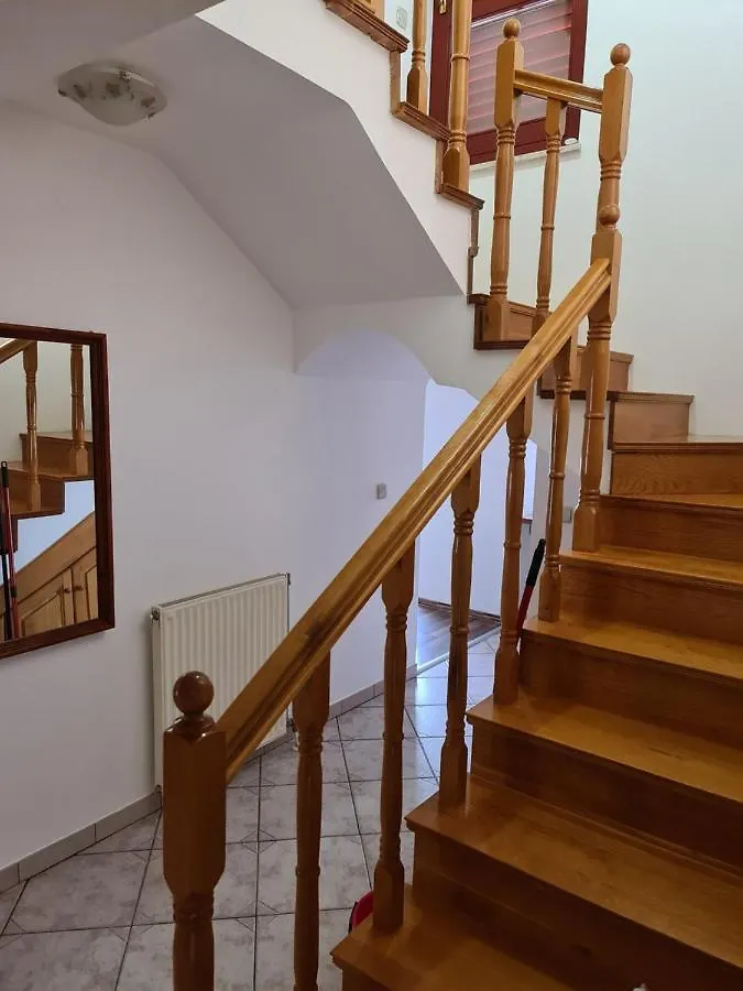 Helena Apartment Pula